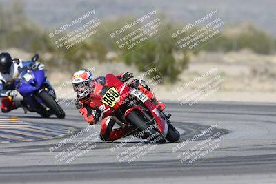 media/Jan-15-2026-Racers Edge (Thu) [[dfebeb70ab]]/3-B Group/Session 4 (Turn 5)/